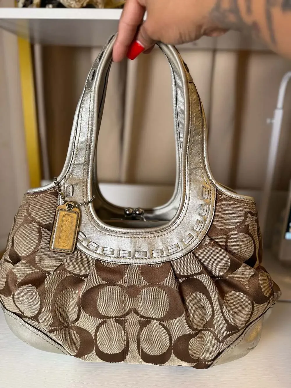Coach Signature C Pleated Kisslock Shoulder Bag Brown Silver